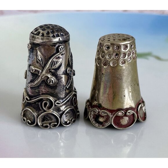 Vintage lot 2 Thimbles Ornate Taxco Mexico Sterling Alpaca silver - Picture 1 of 15